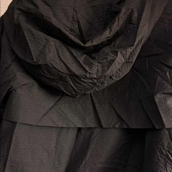 Lululemon - Picture 6 of 8